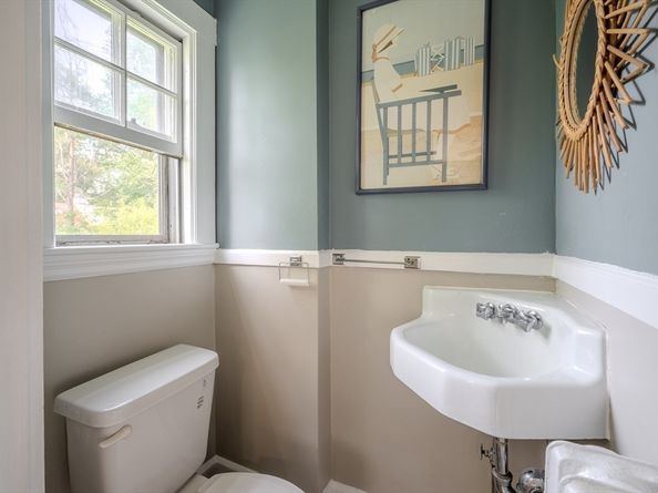 99 Oakdale Road, Newton MA 02461