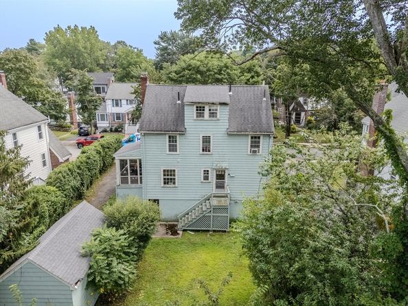 99 Oakdale Road, Newton MA 02461