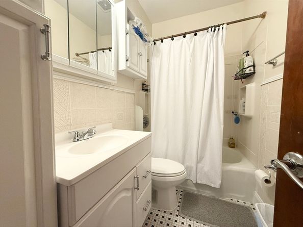 17 Symphony Rd. 6, Boston MA 02115
