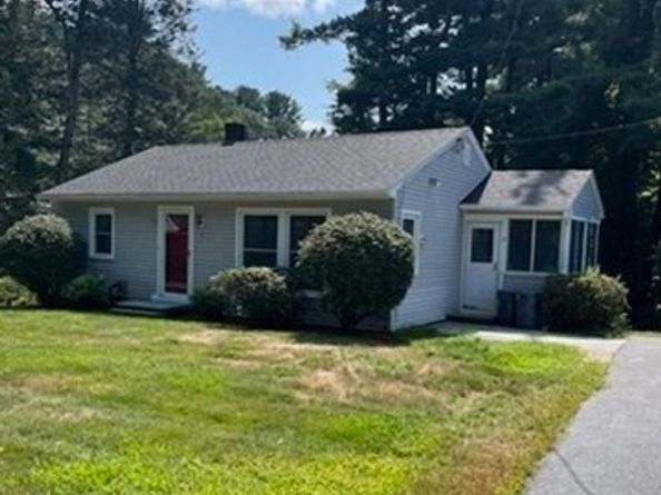 3 Woodlawn Street, Northborough MA 01532