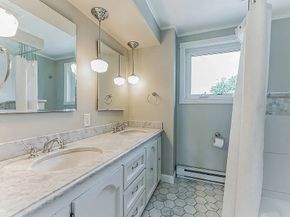 32 Water St, Marlborough MA 01752