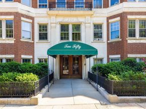 250 Commonwealth Ave 1, Boston MA 02116