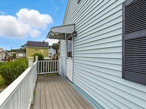 9 Scotia St, Salem MA 01970