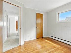 9 Scotia St, Salem MA 01970