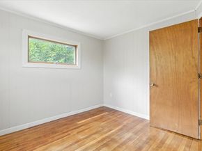 9 Scotia St, Salem MA 01970