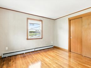 9 Scotia St, Salem MA 01970