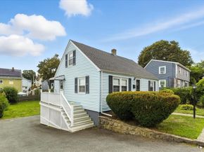9 Scotia St, Salem MA 01970