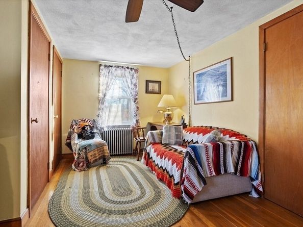 11 Raymond Rd, Stoneham MA 02180