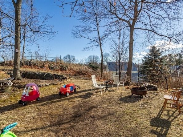 11 Raymond Rd, Stoneham MA 02180