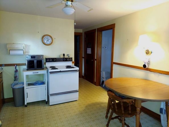 11 Raymond Rd, Stoneham MA 02180