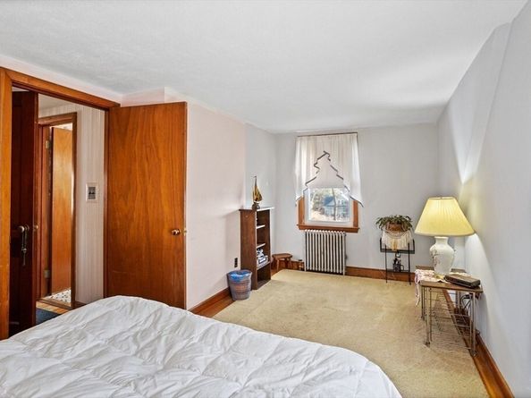 11 Raymond Rd, Stoneham MA 02180