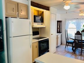 91 Tavitian Blvd, Marlborough MA 01752