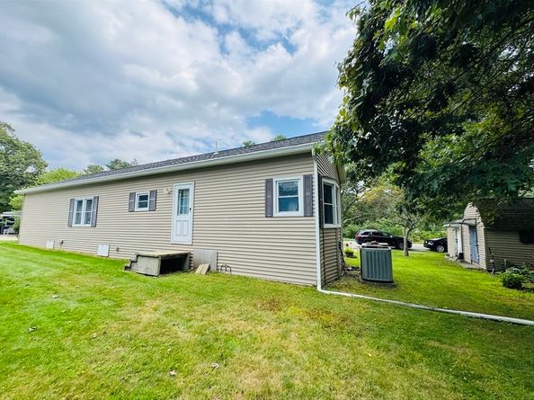 91 Tavitian Blvd, Marlborough MA 01752