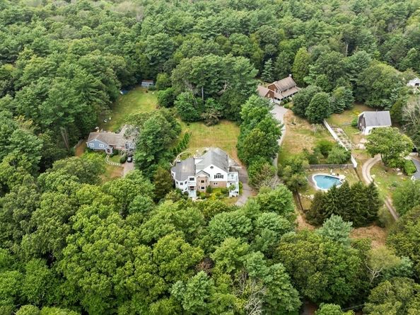529 Mount Blue St, Norwell MA 02061