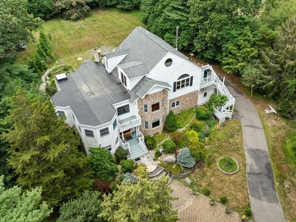 529 Mount Blue St, Norwell MA 02061