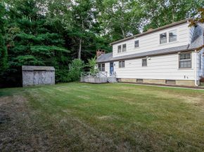 197 Converse Rd, Marion MA 02738