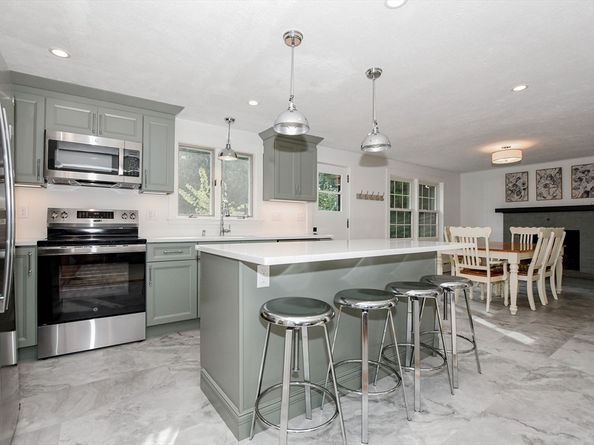 197 Converse Rd, Marion MA 02738