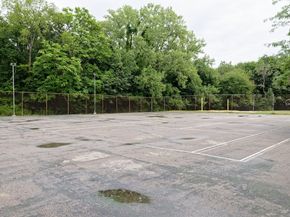 2 Universal St 4, Framingham MA 01702
