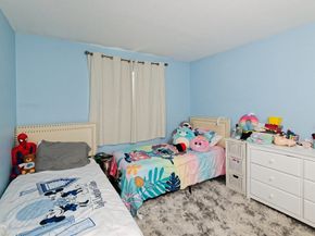 2 Universal St 4, Framingham MA 01702