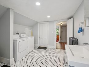 101 Mount Pleasant Ave, Boston MA 02119