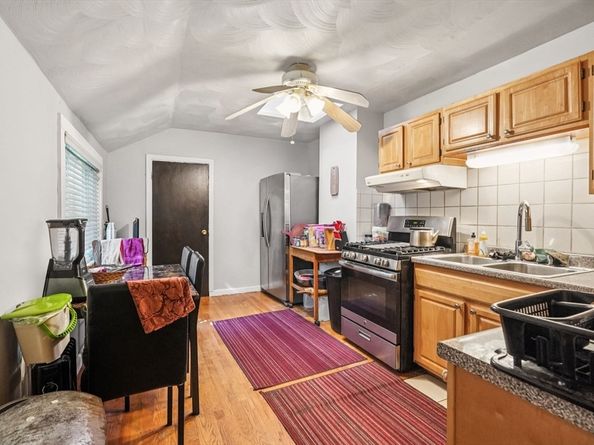 101 Mount Pleasant Ave, Boston MA 02119