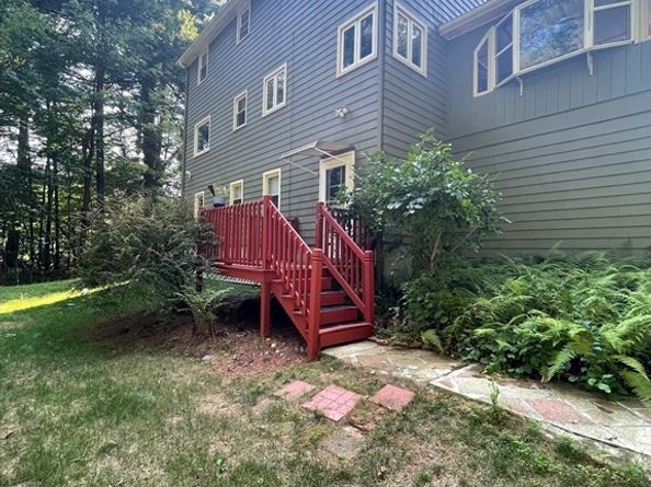 7 Albert St, Billerica MA 01821