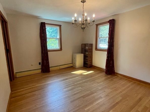 7 Albert St, Billerica MA 01821