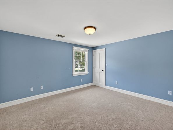 7 Yorkshire Drive, Lynnfield MA 01940