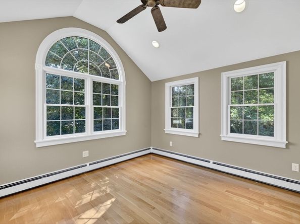 7 Yorkshire Drive, Lynnfield MA 01940