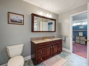91 Brookside Dr, Middleboro MA 02346