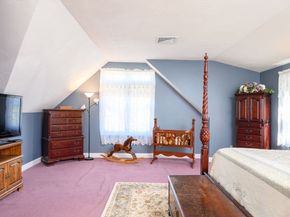 91 Brookside Dr, Middleboro MA 02346
