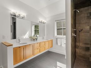 141 Gun Hill St, Milton MA 02186