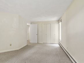 33 Valley Rd, Southborough MA 01772