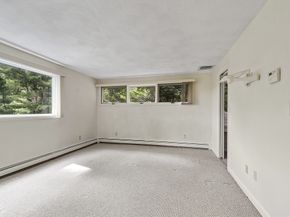 33 Valley Rd, Southborough MA 01772