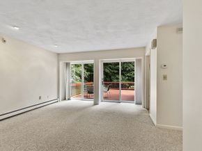 33 Valley Rd, Southborough MA 01772