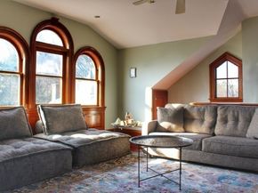 65 Central St, Andover MA 01810