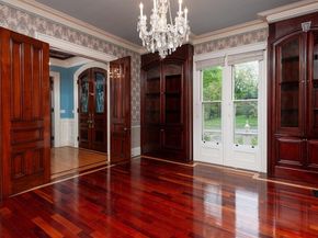 65 Central St, Andover MA 01810