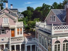 65 Central St, Andover MA 01810