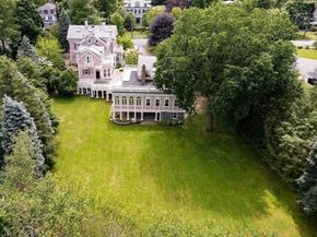 65 Central St, Andover MA 01810