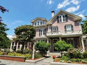 65 Central St, Andover MA 01810