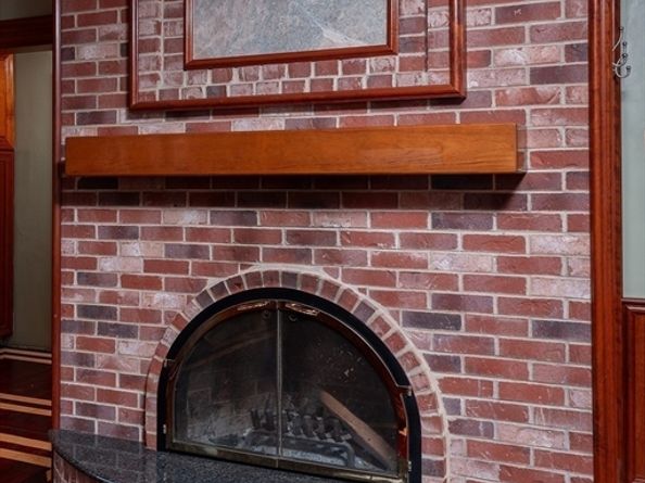 65 Central St, Andover MA 01810