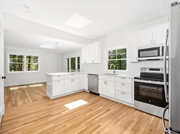 301 Pine St, Norwell MA 02061