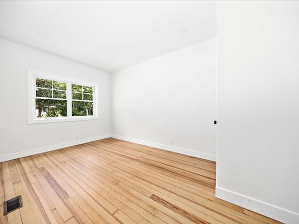 301 Pine St, Norwell MA 02061