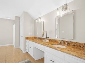 12 Putnam Lane, Grafton MA 01519