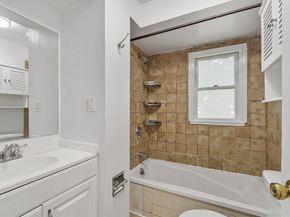 30 High St, Chelsea MA 02150