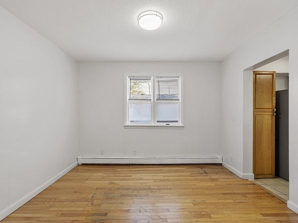 30 High St, Chelsea MA 02150