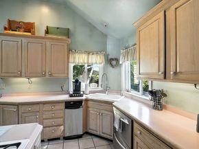 282 Spring St, East Bridgewater MA 02333