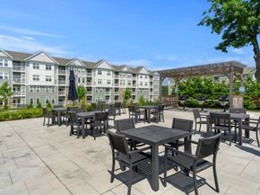 2 Codman Way 5401, Westborough MA 01581