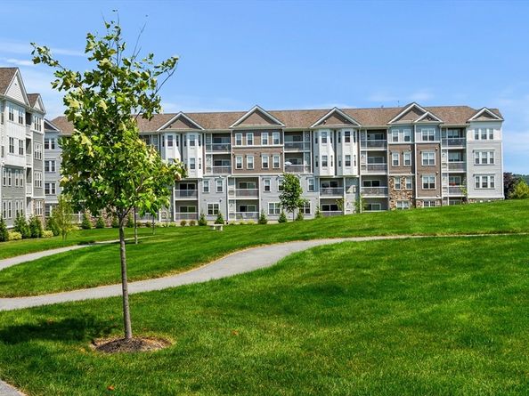 2 Codman Way 5401, Westborough MA 01581