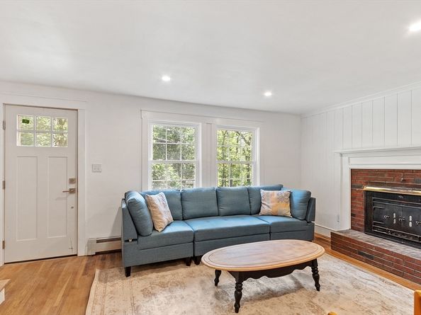 18 Sargent Rd, Bolton MA 01740